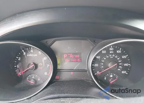 2017 Kia Sedona L z USA, uszkodzony, nr VIN KNDMA5C10H6279703